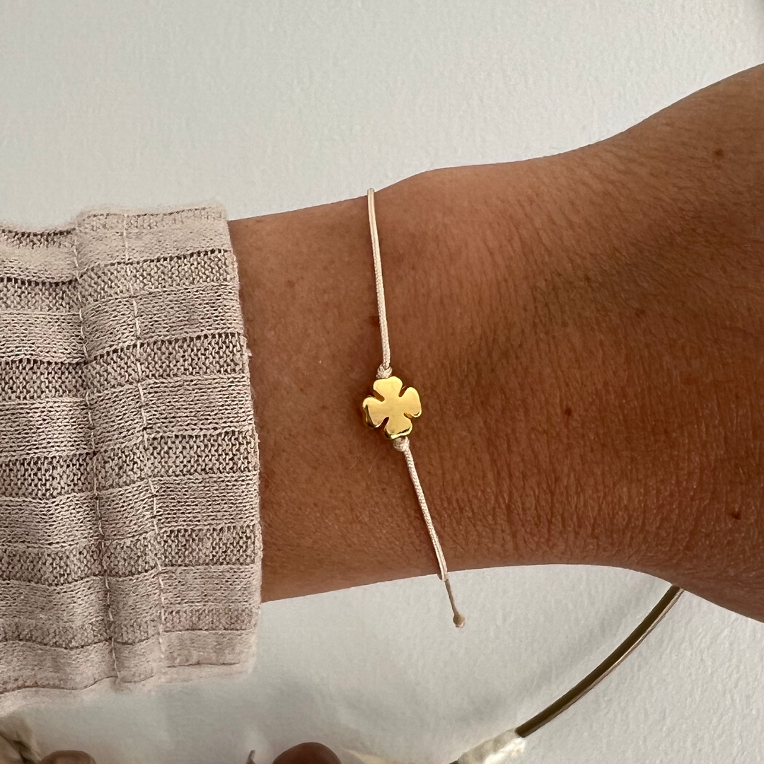 Kleeblatt Armband Gold - Beige Größenverstellbares Glücksarmband