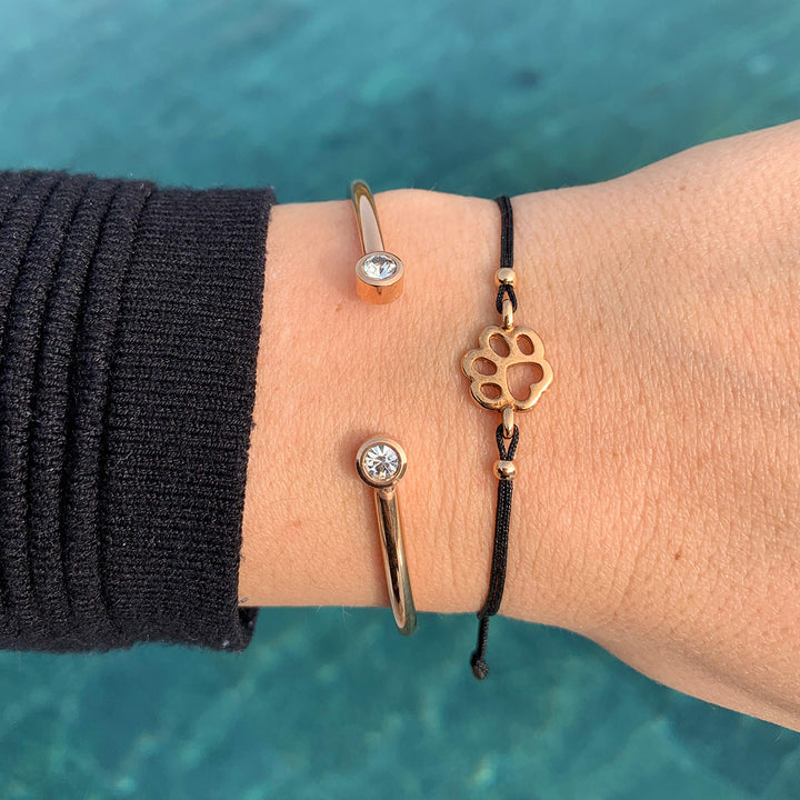 Selfmade Jewelry Armband Damen Roségold Pfote Handgemachtes Makramee Armbändchen mit Tatze Handmade Inkl. Geschenk-Verpackung (Rosegold - Schwarz)